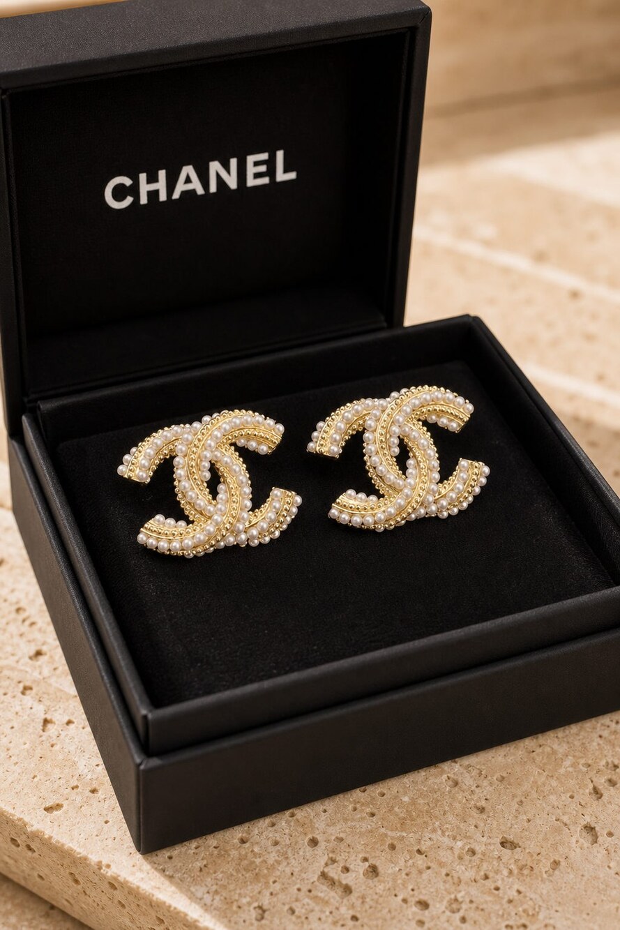 CHANEL Classic Parisian Earrings Style 30 | New with Box - Picture 4 of 9
